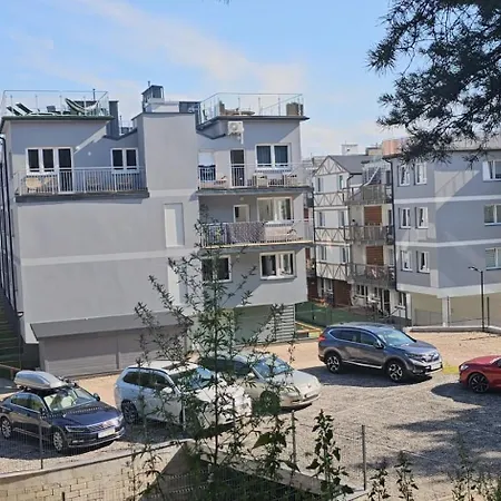 아파트 Leniwa Debina *