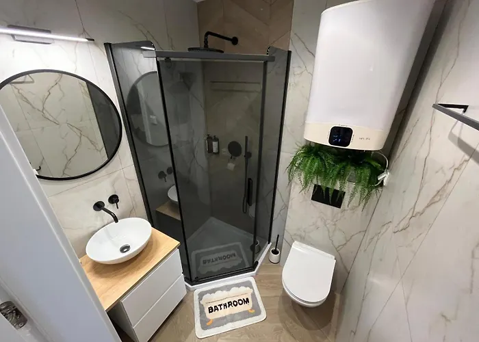 Leniwa Debina 아파트