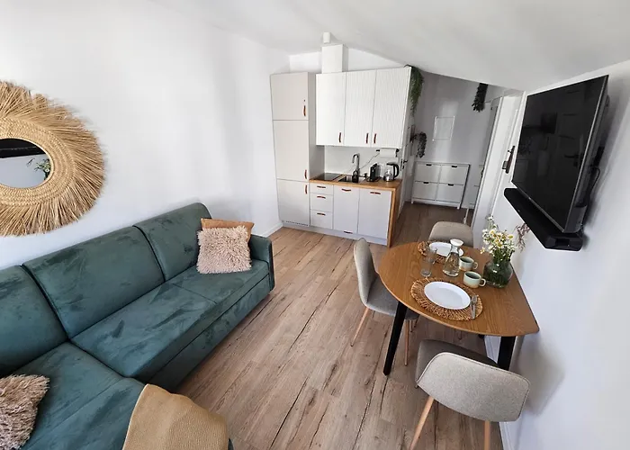 Leniwa Debina 아파트